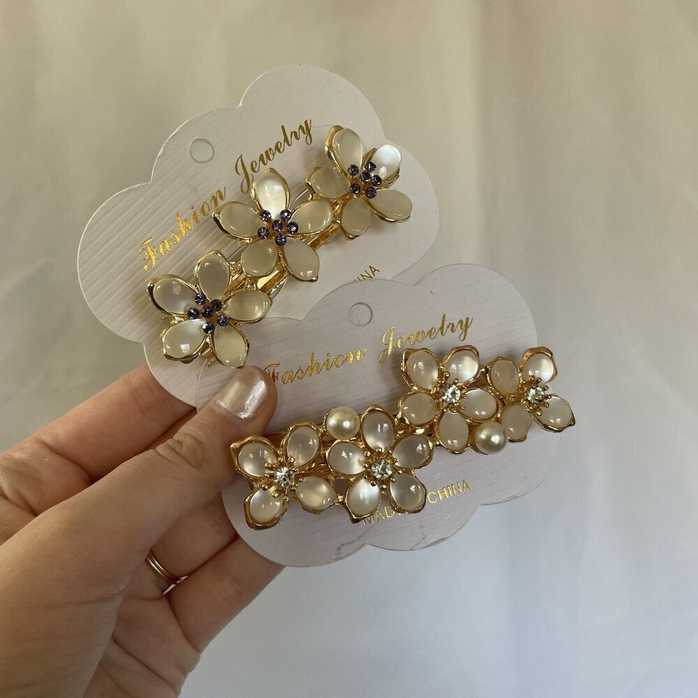 Wedding jewelry hair barrettes clips floral purple design gold color elegant